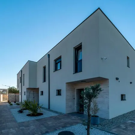 Pinna - Supin * Πούλα