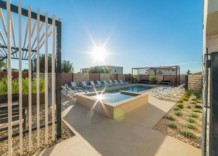 Pinna - Supin פולה